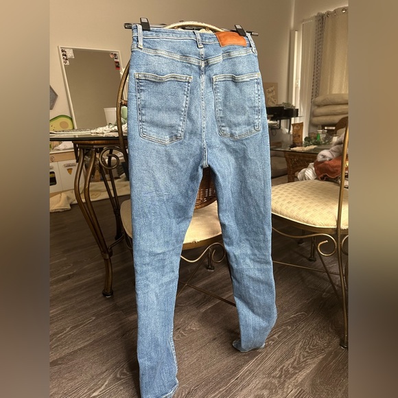 Zara High Waisted 80’s Look - Picture 2 of 3